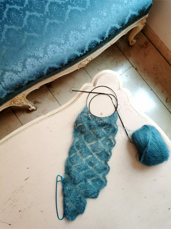 knitted lace